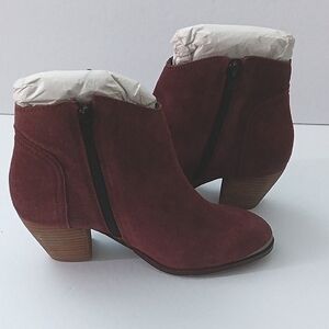Diba Sequoia Bootie‎ Women's Size 7 Suede Ankle Boots Burgundy Side Zips